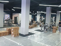 Укладка резинового спортивного покрытия 